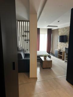 Milmari Bonita Nlux87 - 3