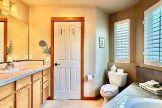 Cle Elum Furnished Condo in Town - Cle Elum - 2