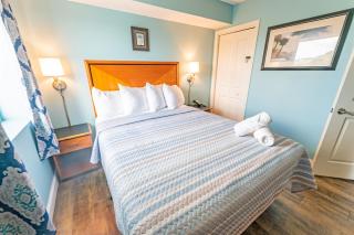 Spacious City View - Close to Boardwalk, Location! - 6