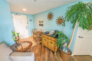 Spacious City View - Close to Boardwalk, Location! - 1