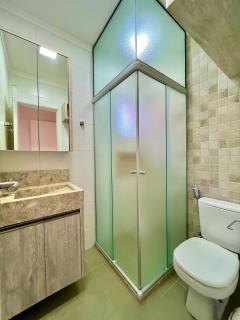 Apartamento com suíte próximo a praia de Bombas - 0