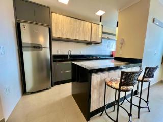 Apartamento com suíte próximo a praia de Bombas - 6