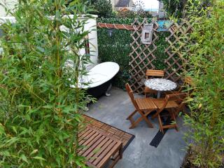 Bath Lane Cottages & Sauna Garden - 6