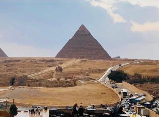 historical pyramids view - 7