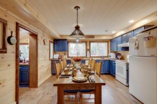 Peaceful Nature Escape on Little Portage Lake! - 7