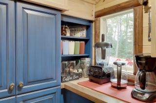 Peaceful Nature Escape on Little Portage Lake! - 3