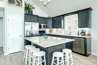 Direct Beach & Oceanfront Private Boardwalk - Pelican's Paradise - 2