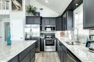 Direct Beach & Oceanfront Private Boardwalk - Pelican's Paradise - 1