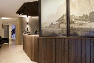 Suitehouse, Premium Apartments, Pools & Spa in Dolomites - by Familiaris - 2