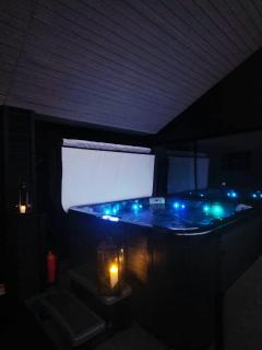 Arctic Circle Aurora Guesthouse - 7