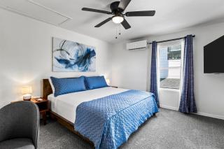 Houston Hideaway - Modern 1BR in Quiet Area - 9