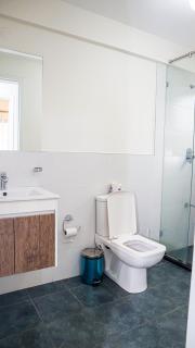 Modern 1-Bedroom Apartment at Garden City Mall - 2