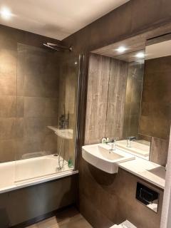 Cozy retreat in the heart of Birmingham City Centre - 5