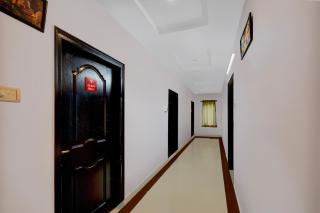 FabHotel Pushpa Grand - 0
