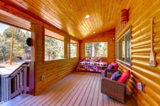 Big Bear Mtn Fun Family Cabin with Game Room - 7