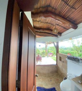 ShantihOMe Ecolodge entre Mindo y San Miguel de los Bancos Ecuador - 7