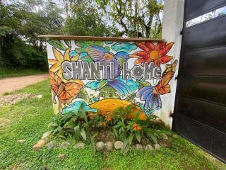 ShantihOMe Ecolodge entre Mindo y San Miguel de los Bancos Ecuador - 2