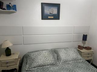 Praia do Forte Apartamento de Dois Quartos Charme e Conforto Dentro da Vila ! ATENÇÃO quartos conjugados - 1