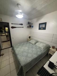 Praia do Forte Apartamento de Dois Quartos Charme e Conforto Dentro da Vila ! ATENÇÃO quartos conjugados - 2