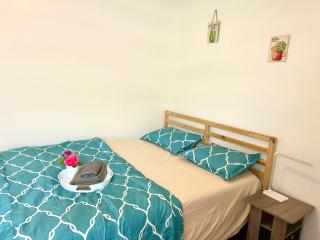 Private room near downtown 30 - 2