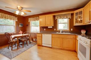 6 Mi to Dtwn St Paul Family-Friendly Home! - 6