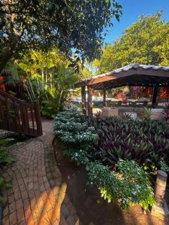 Praia do Forte Apartamento de Dois Quartos Charme e Conforto Dentro da Vila ! ATENÇÃO quartos conjugados - 7