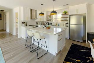 Manchaca 4 bedroom sleeps 10 Pool and Hot tub - 3