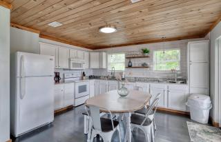 Whitesands Beach House - South - 3