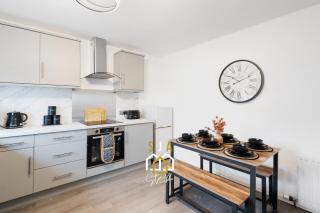 Aalesund Residence - SJA Stays - 3 Bed House - 5