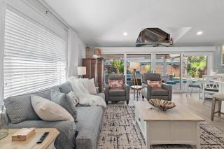 Secret Beach House - 2