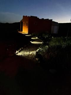 Cabin at the Hill, Close to Big Bend National Park and Terlingua Ghost Town - 2