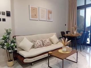 Elegant Pool-View 1BR Near Cleveland Clinic - 7