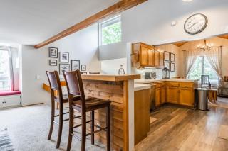 Snowcreek IV 549 - 2