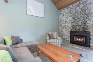 Snowcreek IV 588 - 5