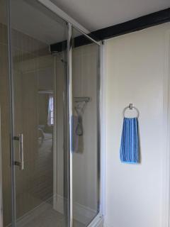 Family room 2 - The Unicorn Hotel - 1