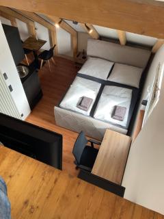 Schönes und modernes Apartment VS - 6