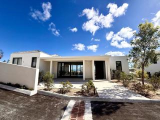 Skyline Villas - Villa Jupiter Oceanfront with Private Pool - Turtle Cove - 7