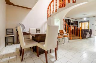 Casa Santa Anita, grande y céntrica - 1