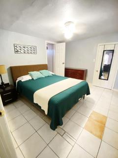 Corner Gem Near Yarbrough Zaragoza I10 unit 1 - 1