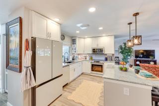 Golf and Swim Home with Canal Access in N Fort Myers! - 6