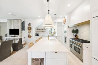 Magnolia Cottage and Carriage by 30A Escapes - 4