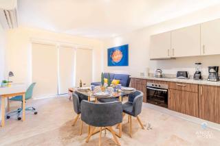 Roof Pool, Gym, Full Kitchen, 4 Blocks to 5th Ave - 1