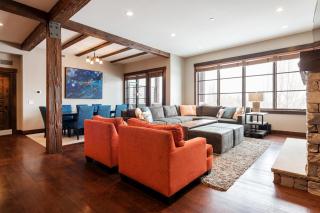 Silver Star #1304 - 2 Bed Condo Spa - 4