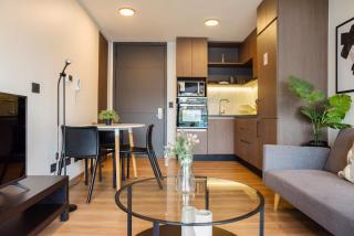 Spacious 2B apartment steps from Escuela Militar - 4