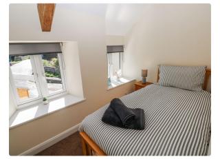 Vern Dale Cottage, Erwood, River Wye, Builth Wells - 2