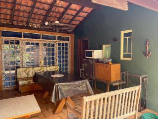 Casinha bem localizada em meio a natureza - 9