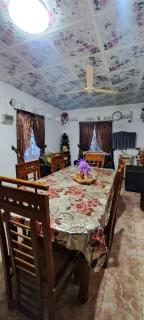 Shara HomeStay - 9