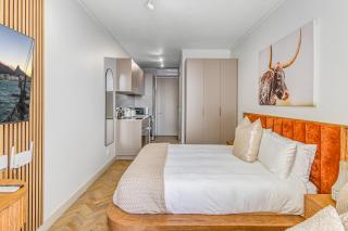 One Rosebank CozyCorner - 2