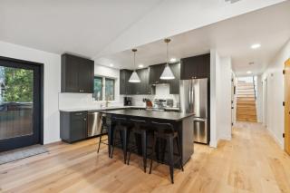 Stumptown House - 7