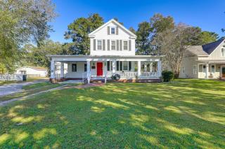1 Mi to Historic District! Family Home in New Bern - 0
